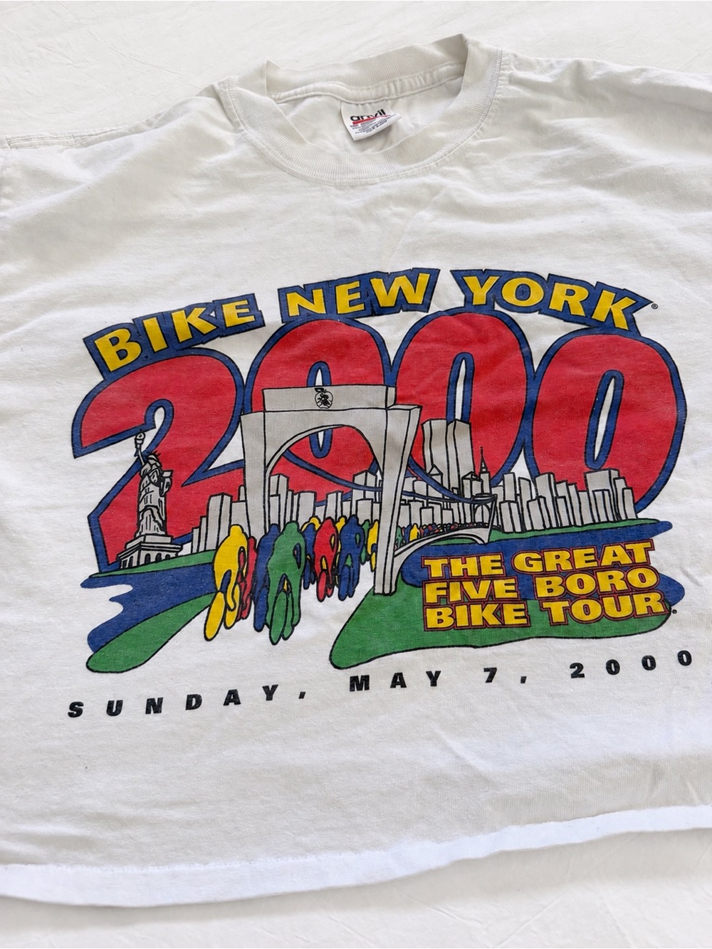 Vintage Anvil White Bike New York 2000 Graphic Long Sleeve Tee